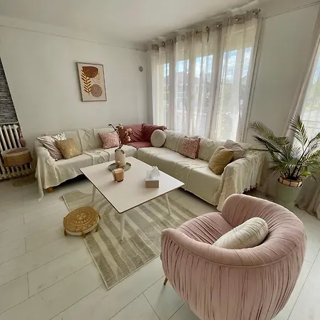 بيت للعطل Maison Chaleureuse 4 Avec Jardin - Proche Paris - Arena Paris Nord Villepinte - Parc Des Expositions - Aeroport Cdg - - Asterix Tremblay-en-France