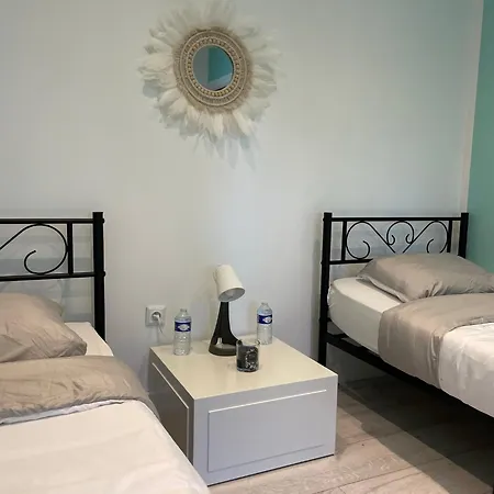 Maison Chaleureuse 4 Avec Jardin - Proche Paris - Arena Paris Nord Villepinte - Parc Des Expositions - Aeroport Cdg - - Asterix * Tremblay-en-France